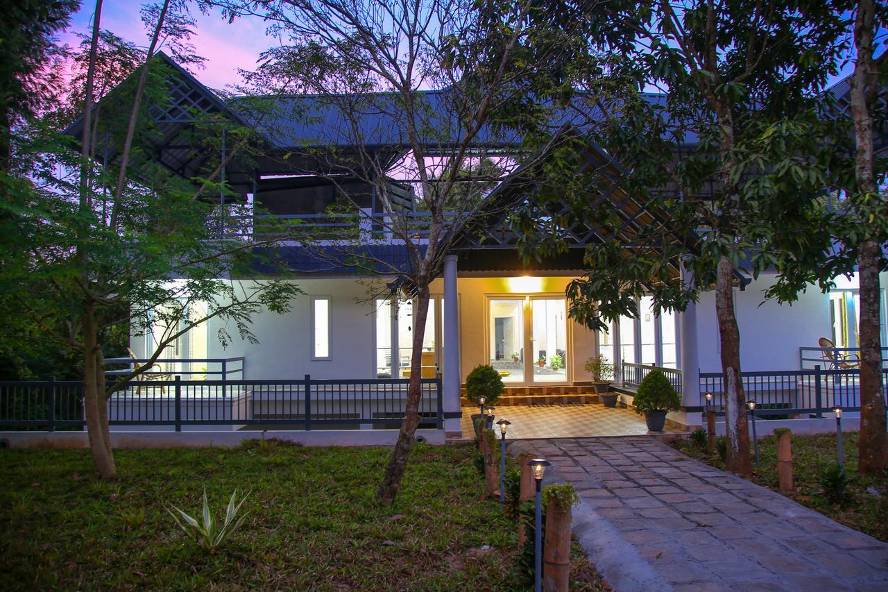 Hotel Bamboo Creak Thekkady Esterno foto