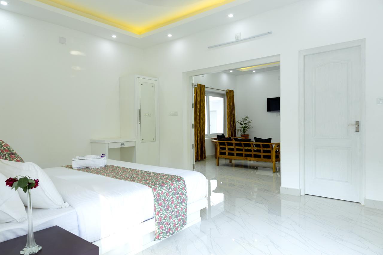 Hotel Bamboo Creak Thekkady Esterno foto