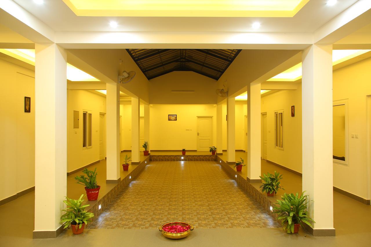 Hotel Bamboo Creak Thekkady Esterno foto