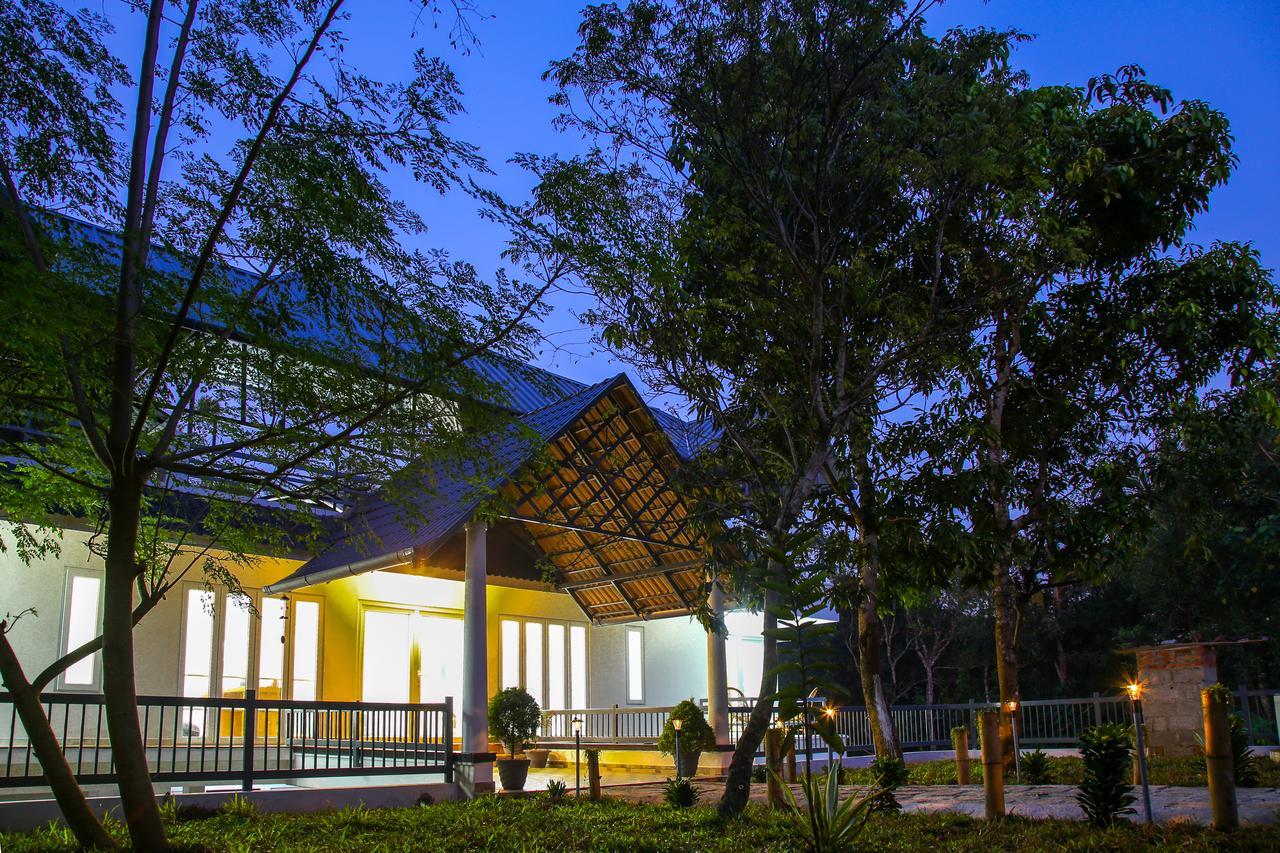 Hotel Bamboo Creak Thekkady Esterno foto