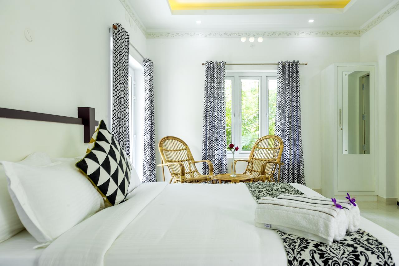 Hotel Bamboo Creak Thekkady Esterno foto